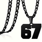 Halskjede med 67 tall – et statement-plagg for enhver fashionista