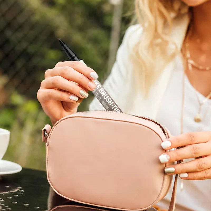 🎁 Begrenset tilbud! Kjøp 1. få 1 gratis! 🔥 4D Brow Pen – Gjenoppliv unge. naturlige øyenbryn på sekunder – varer i 24 timer! 💖