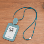 💥💥60% RABATT NÅ! 🪪🖇️Innfellbar ID-holder med bånd – 360° metalldreiebakke. 32 cm tau og sikkerhetslås 🛡️